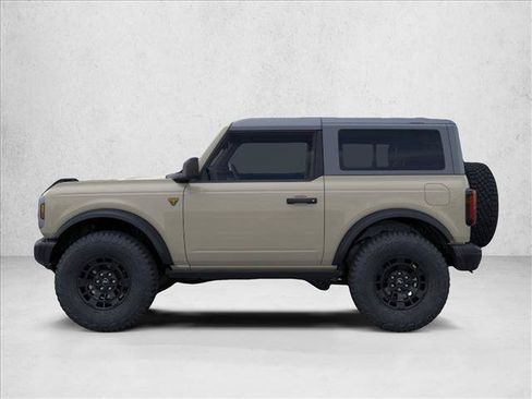 New 2026 Ford Bronco Badlands w/ Sasquatch Package AWD/4WD image 3