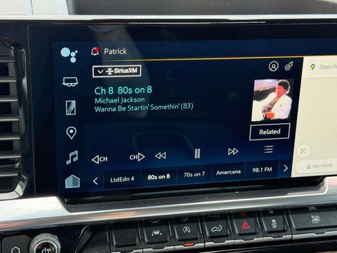 Used 2024 Chevrolet Silverado 1500 LT image 21