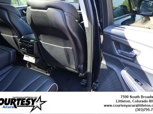Used 2023 Acura MDX w/ Advance Package AWD/4WD image 31