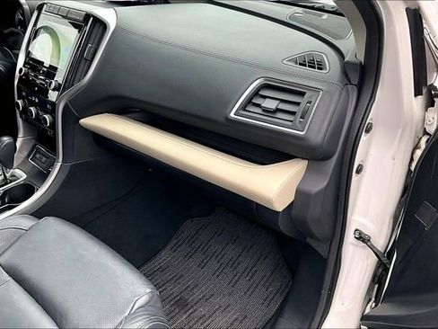 Used 2021 Subaru Ascent Limited w/ Technology Package image 15