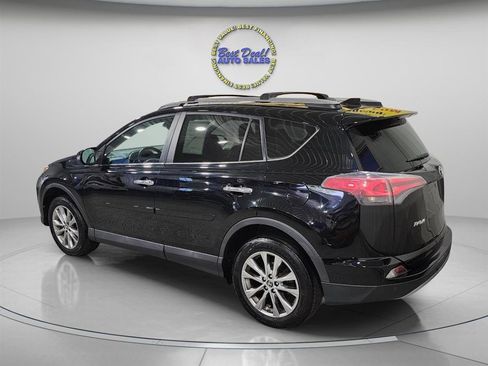 Used 2017 Toyota RAV4 Limited AWD/4WD image 4