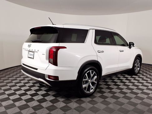 Used 2021 Hyundai Palisade SEL w/ Convenience Package AWD/4WD image 4