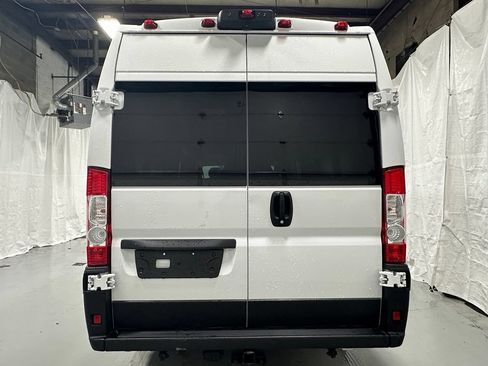 Used 2022 RAM ProMaster 3500 w/ Premium Convenience Group (B) FWD image 6