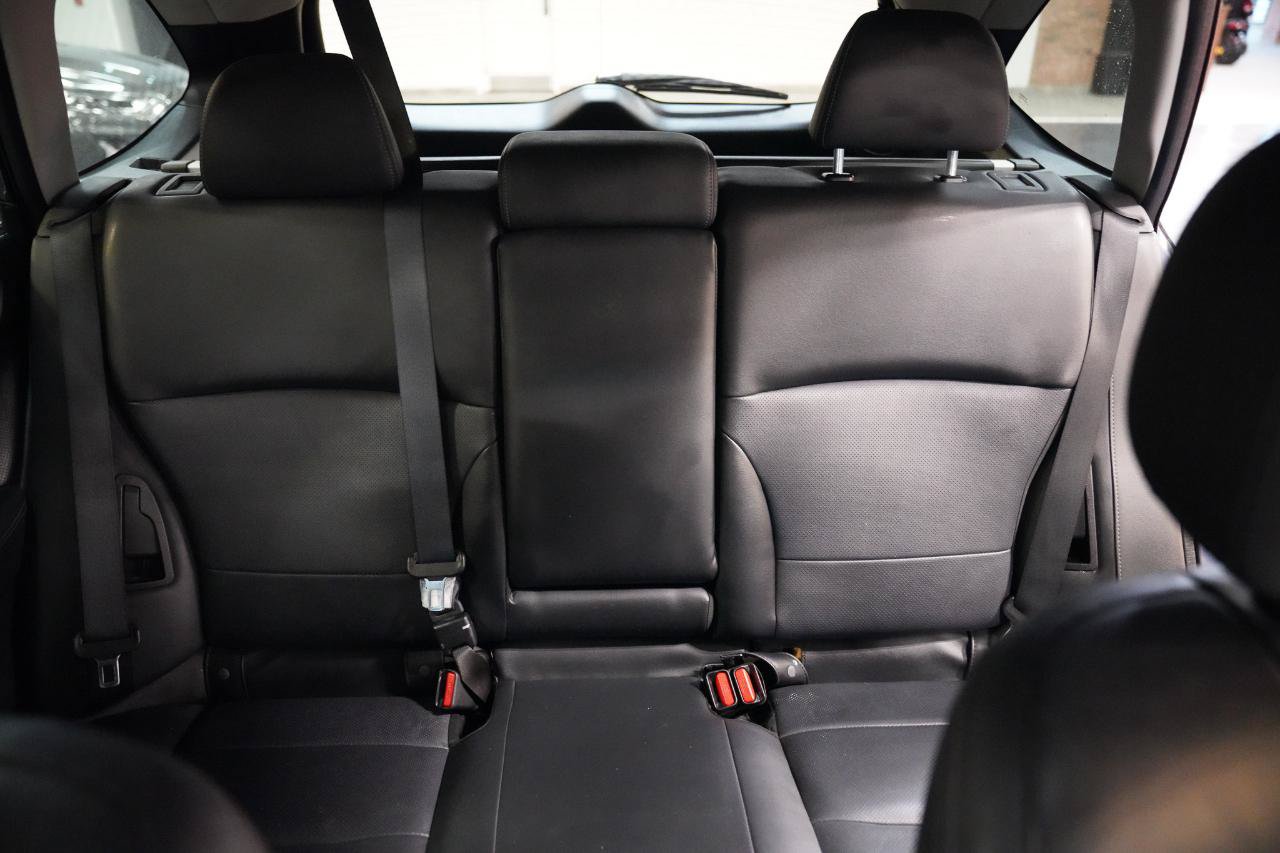 Used 2017 Subaru Outback 2.5i Limited AWD/4WD image 24