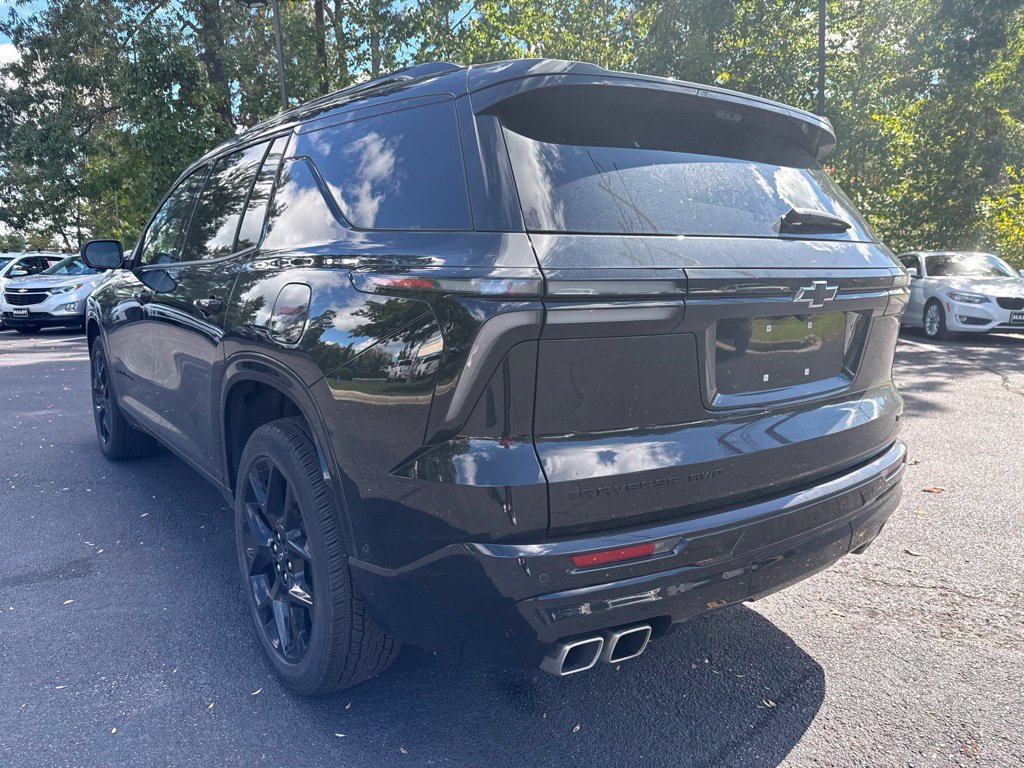 Used 2026 Chevrolet Traverse RS w/ LPO, Floor Liner Package AWD/4WD image 7