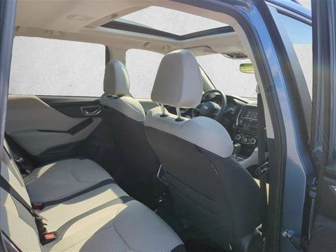 Used 2024 Subaru Forester Premium AWD/4WD image 21