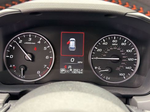 Used 2024 Subaru Crosstrek 2.5i Limited AWD/4WD image 19