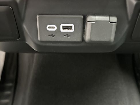 Used 2019 GMC Sierra 1500 SLE w/ SLE Convenience Package AWD/4WD image 42