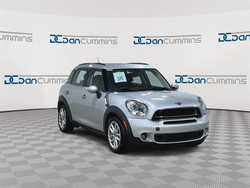 Used 2016 MINI Cooper Countryman S image 2