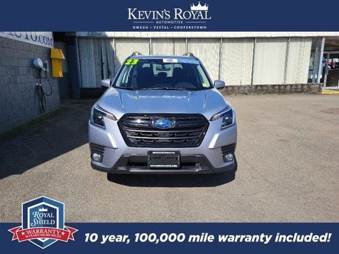 Used 2023 Subaru Forester Premium AWD/4WD image 4