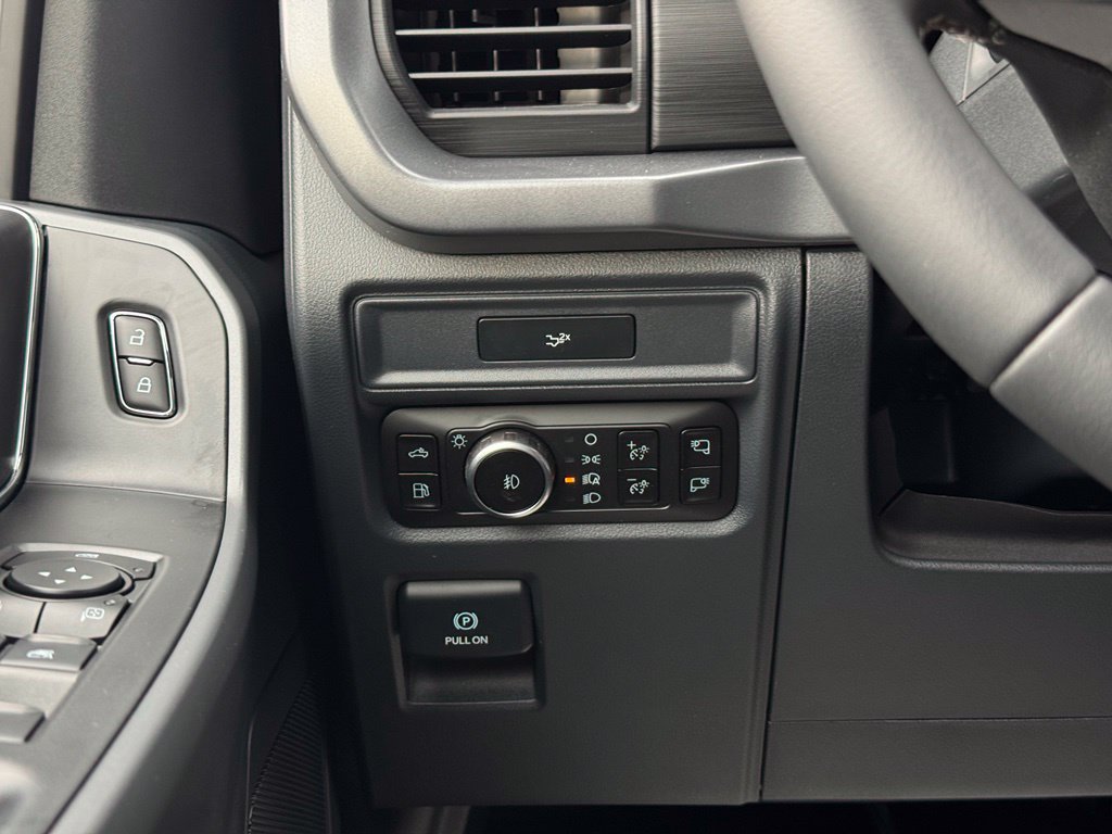 Used 2026 Ford F150 XLT w/ Equipment Group 302A MID AWD/4WD image 38