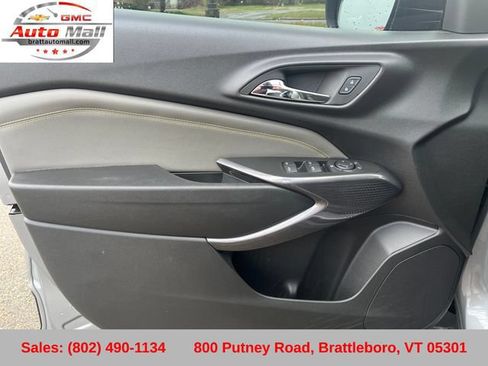 Used 2024 Chevrolet Trax ACTIV w/ Sunroof Package FWD image 12