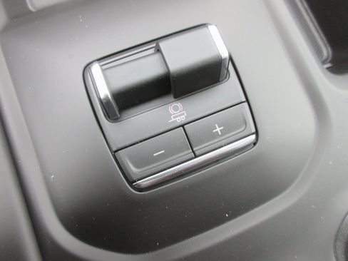 New 2026 GMC Sierra 2500 Denali Ultimate image 22