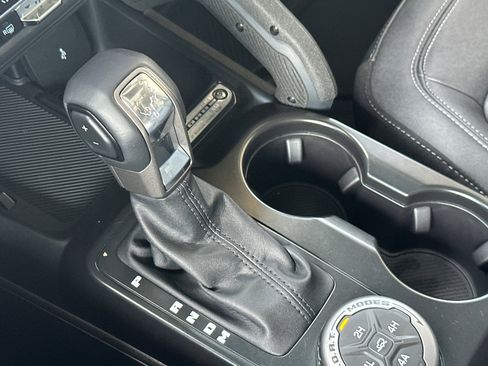 New 2025 Ford Bronco Badlands image 22