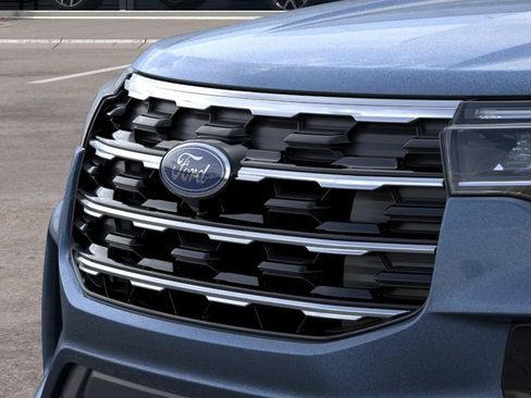 New 2026 Ford Explorer Active w/ Active Comfort Package RWD image 17