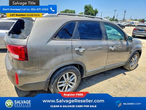 Used 2014 Kia Sorento LX FWD image 4
