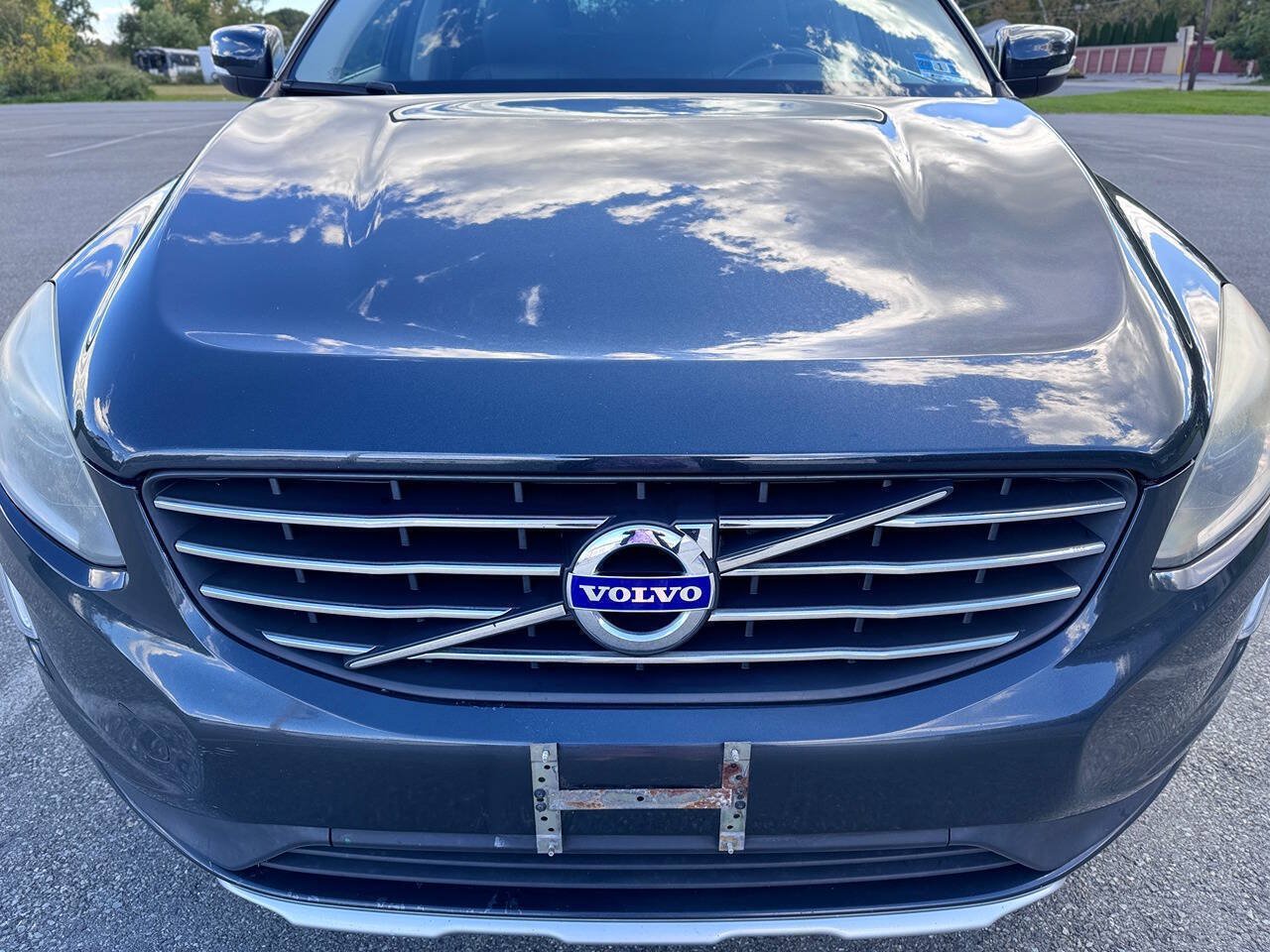 Used 2014 Volvo XC60 T6 AWD/4WD image 2