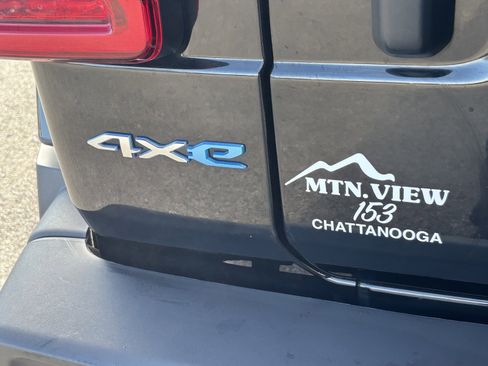 Used 2023 Jeep Wrangler Unlimited Sahara w/ Cold Weather Group image 13