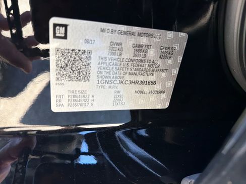 Used 2017 Chevrolet Suburban Premier image 39