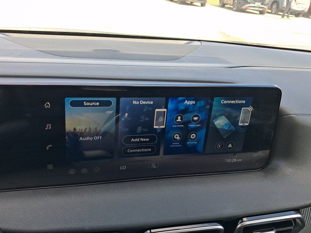 New 2027 Nissan Sentra SV FWD image 9