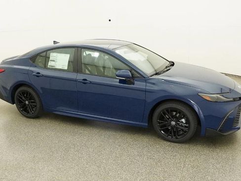 New 2026 Toyota Camry SE image 27