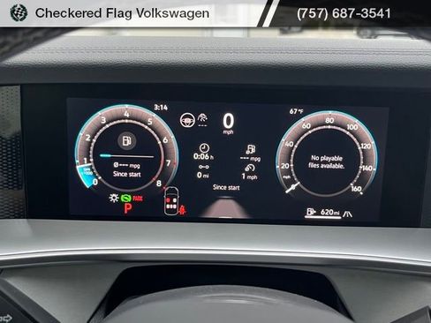 New 2026 Volkswagen Tiguan SE image 32