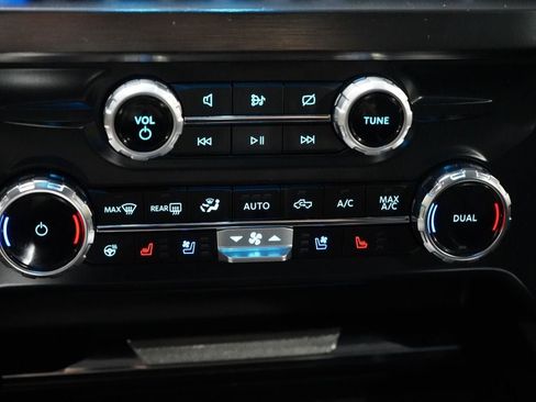 Certified 2024 Ford F350 Lariat w/ Lariat Ultimate Package AWD/4WD image 21
