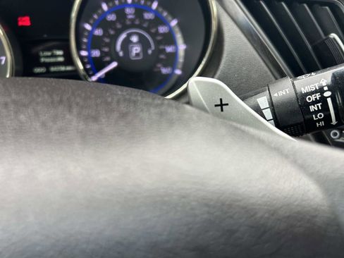 Used 2013 Hyundai Sonata Limited w/ Premium Pkg image 25