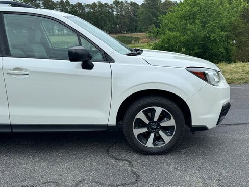 Used 2018 Subaru Forester 2.5i w/ Alloy Wheel Package AWD/4WD image 21
