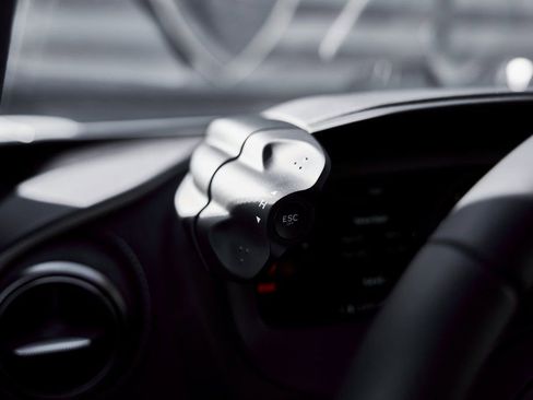 Used 2024 McLaren 750S image 57