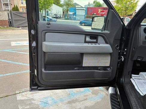 Used 2013 Ford F150 STX w/ Mid Equipment Group AWD/4WD image 8