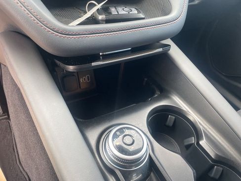 Used 2025 Ford Explorer Active image 21