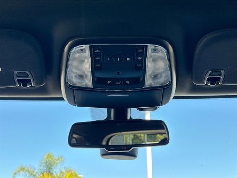 Used 2016 Jeep Grand Cherokee Limited 75th Anniversary image 26