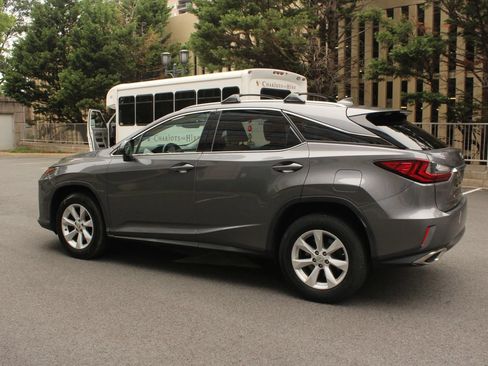 Used 2017 Lexus RX 350 AWD w/ Premium Package image 9