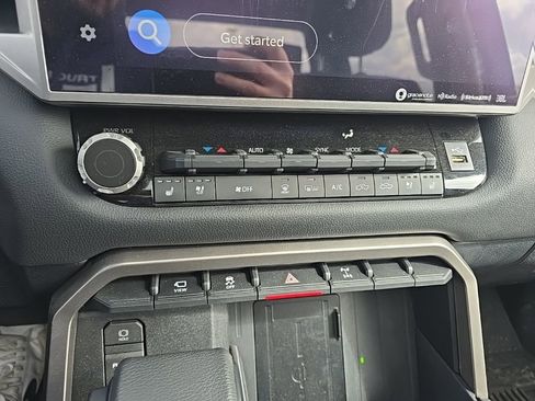 Used 2024 Toyota Tundra Limited w/ TRD Off-Road Package image 19