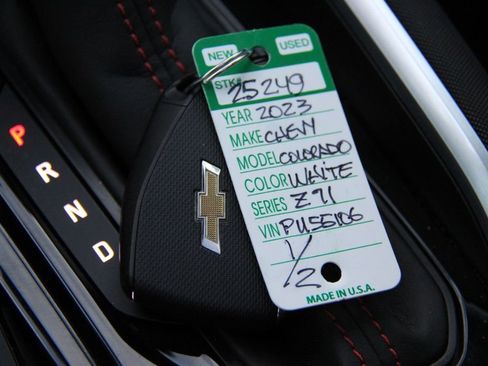 Used 2023 Chevrolet Colorado Z71 w/ Advanced Trailering Package image 36