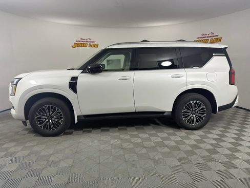 New 2026 Nissan Armada Platinum w/ Accent Package image 2