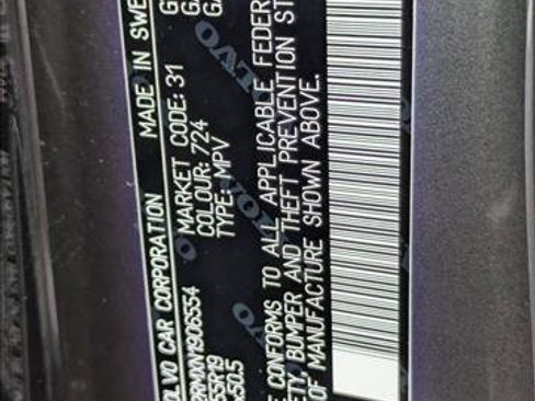 Used 2022 Volvo XC60 B5 R-Design image 23