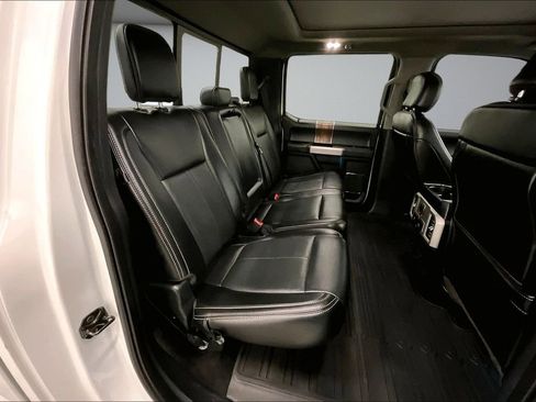 Used 2020 Ford F150 Lariat w/ Equipment Group 502A Luxury AWD/4WD image 26