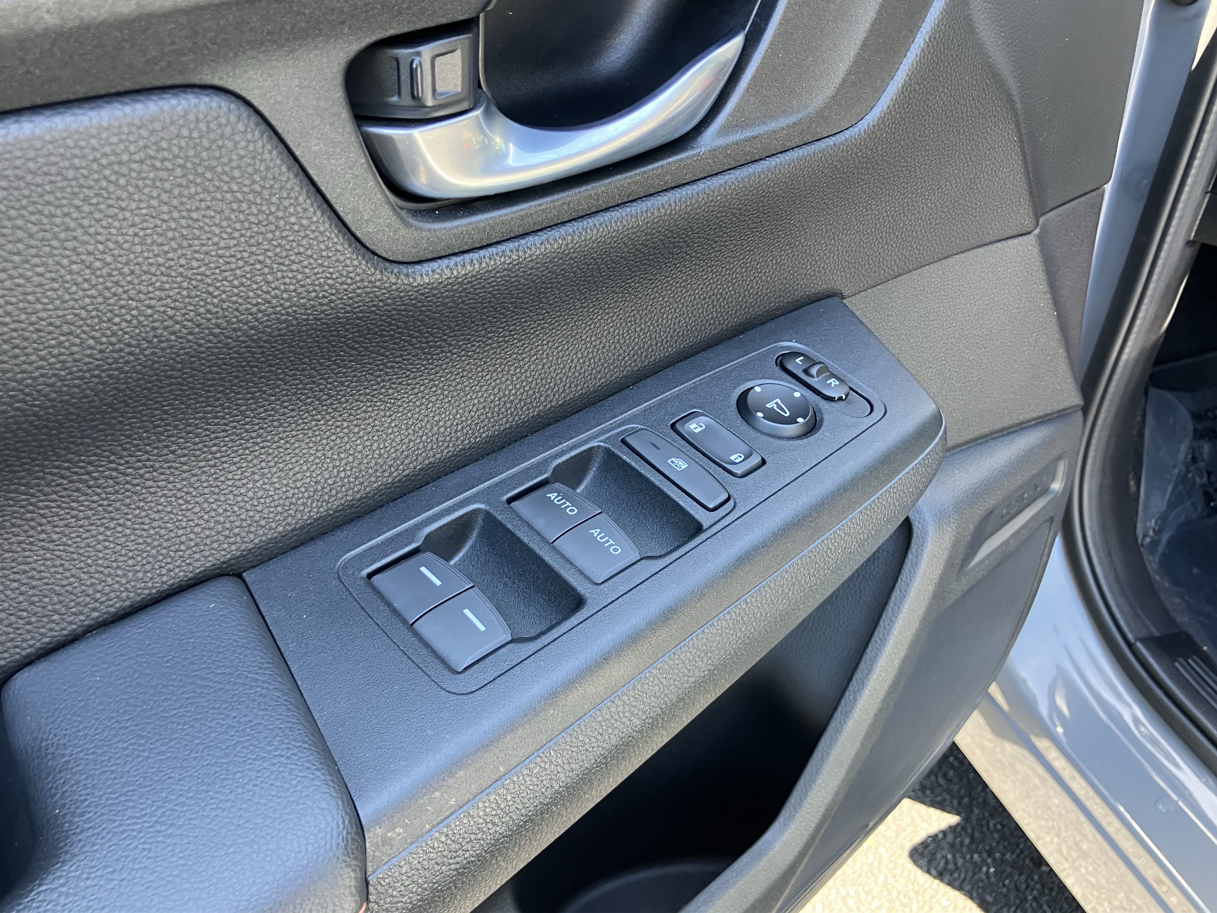 Certified 2023 Honda CR-V Sport image 15
