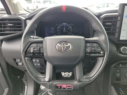 Used 2023 Toyota Sequoia TRD Pro AWD/4WD image 21