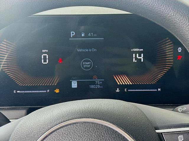 Used 2025 Kia K5 LXS FWD image 3