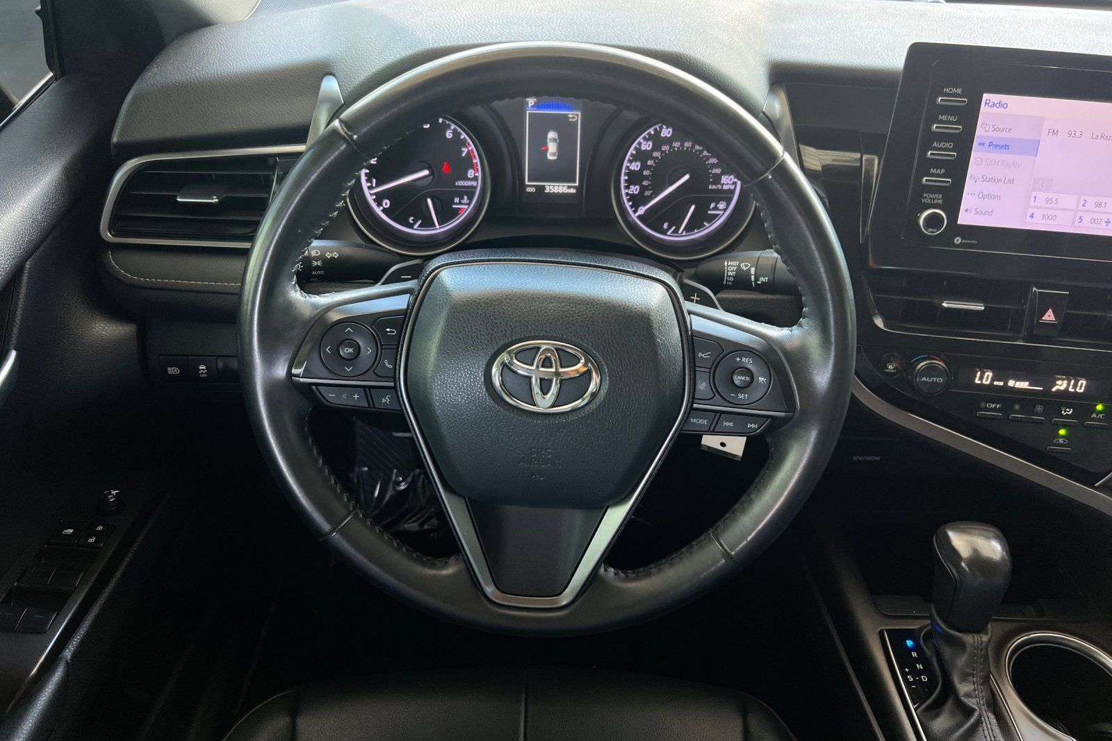 Used 2024 Toyota Camry SE FWD image 21