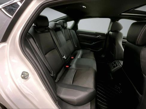 Used 2020 Honda Accord Sport image 25