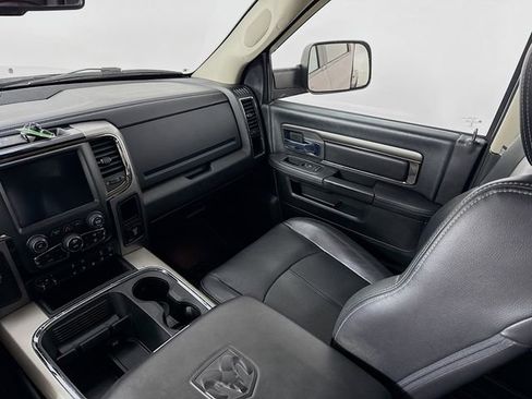 Used 2018 RAM 2500 Laramie w/ Sport Appearance Group image 24