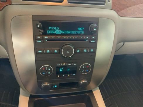 Used 2007 GMC Yukon SLT w/ SLT Preferred Equipment Group image 19