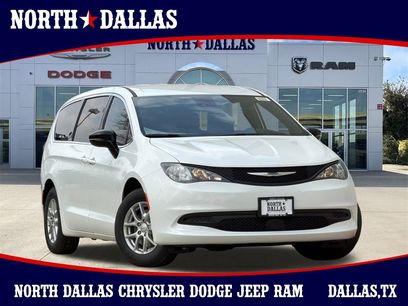 New 2026 Chrysler Voyager LX