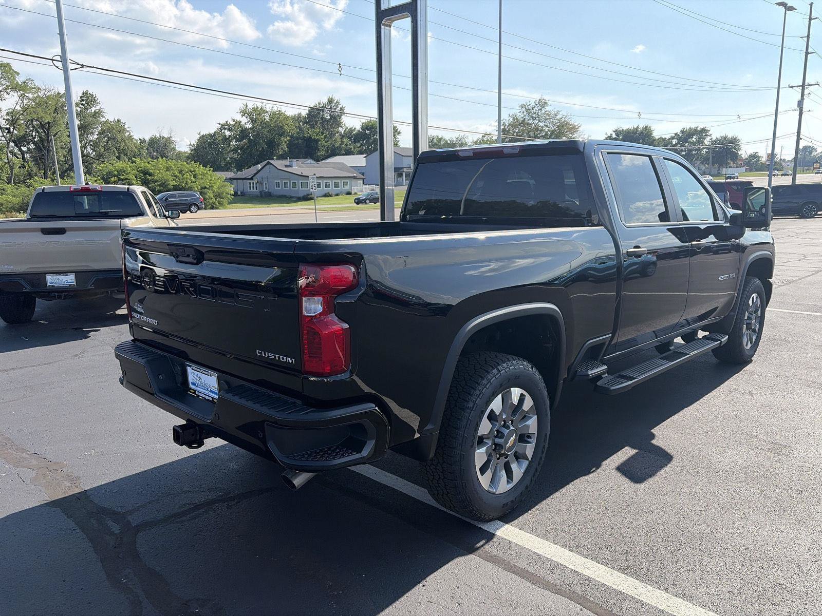New 2026 Chevrolet Silverado 2500 Custom w/ Custom Value Package AWD/4WD image 3
