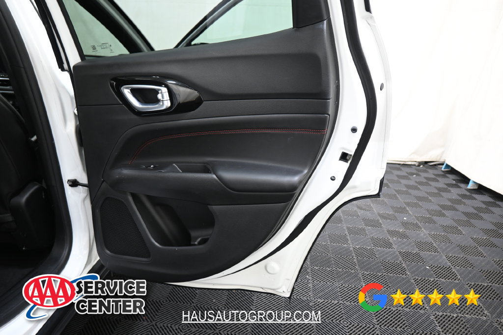 Used 2023 Jeep Compass Trailhawk AWD/4WD image 24