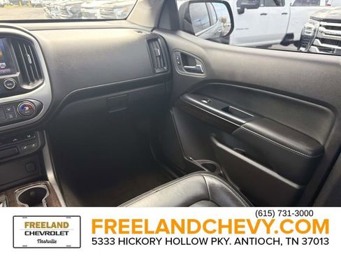 Used 2015 GMC Canyon SLT image 20